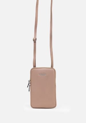 PORTACELULAR BASIC